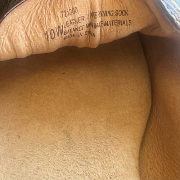 SoftSpots 10W Slip-on Brown Leather Low Heel Loafers NWOT Softly Comfortable - Picture 6 of 12